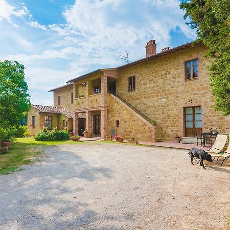 Agriturismo Podere San Gregorio ปีเอนซา ภายนอก รูปภาพ